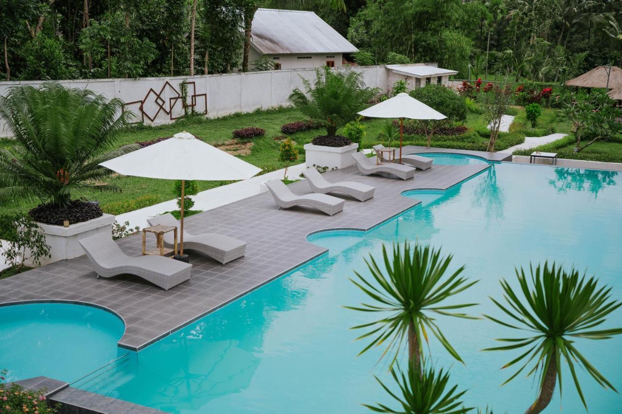 Nirvana Hotel Resort Tetebatu Exteriér fotografie