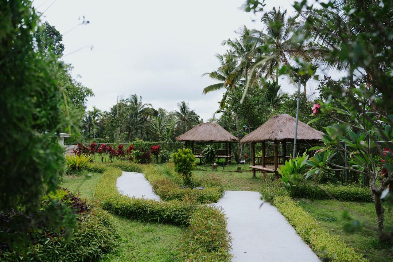 Nirvana Hotel Resort Tetebatu Exteriér fotografie