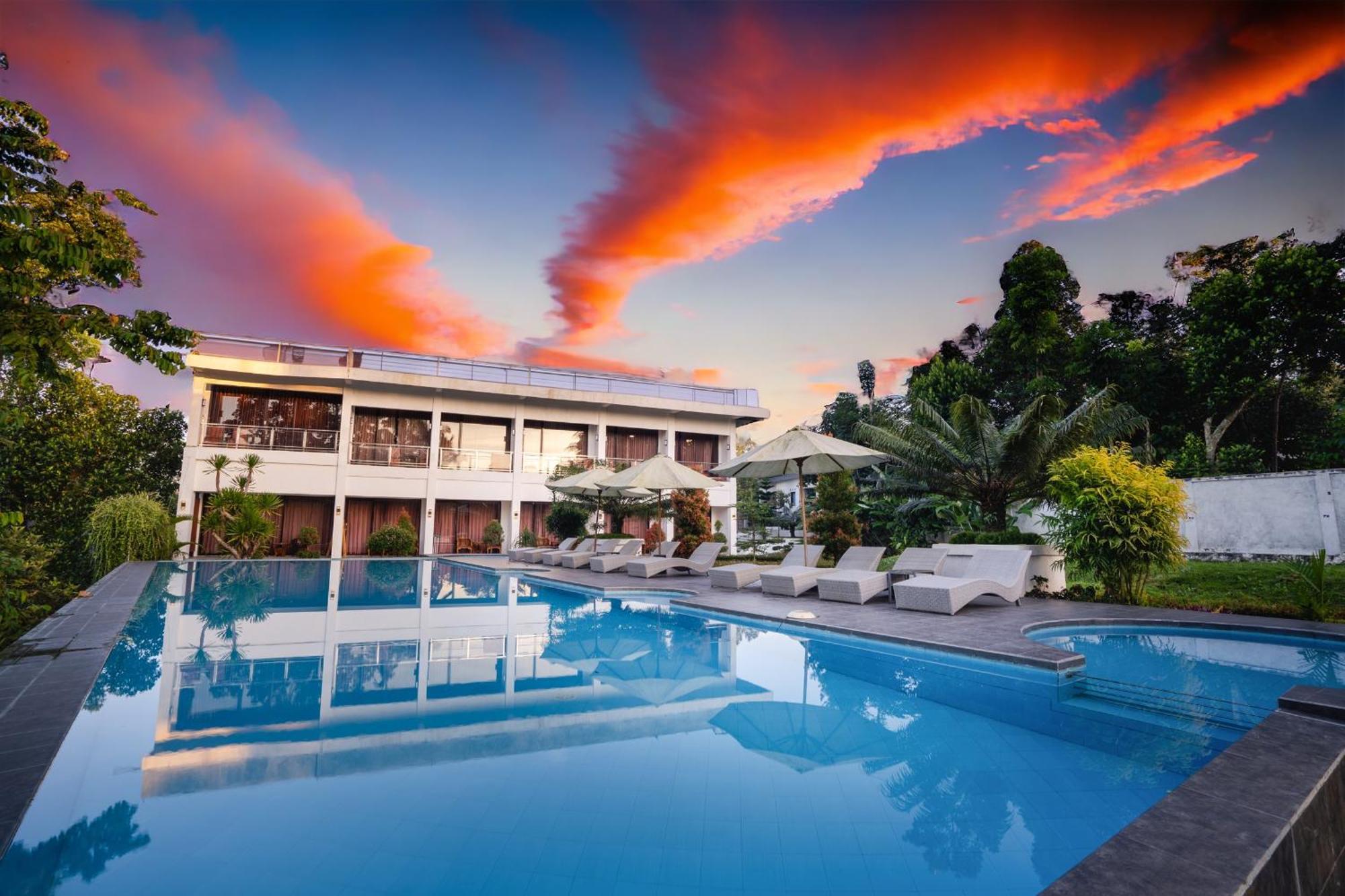 Nirvana Hotel Resort Tetebatu Exteriér fotografie